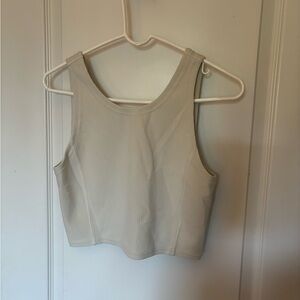 Ribbed soft stream tank